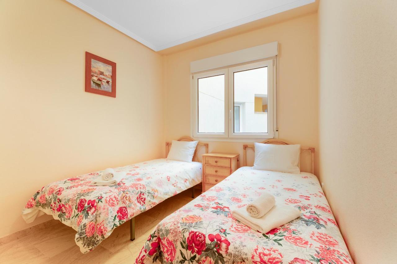 Apartament Palmera 100M Od Morza Orihuela Ngoại thất bức ảnh